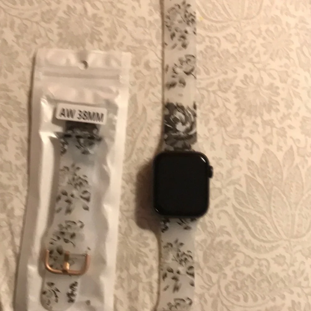 Iwatch band, accidentally ordered 2, watch not for sale. Beautiful frost clear